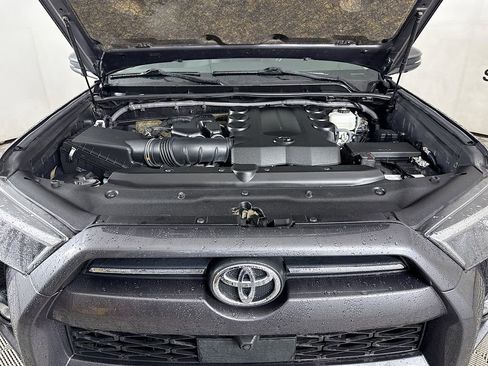 Used 2023 Toyota 4Runner SR5 Premium image 31