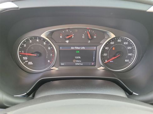 Used 2025 Chevrolet Blazer LT w/ Convenience Package image 12