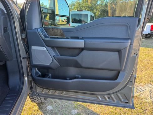 New 2026 Ford F350 Lariat image 19