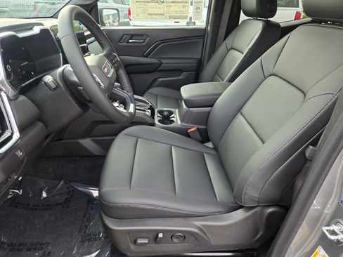 New 2026 GMC Canyon Elevation w/ Convenience Package image 15