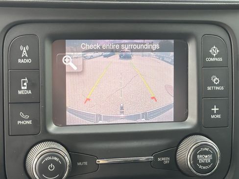 Used 2020 RAM 1500 Tradesman RWD image 34