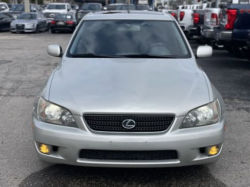 Used 2004 Lexus IS 300 image 16