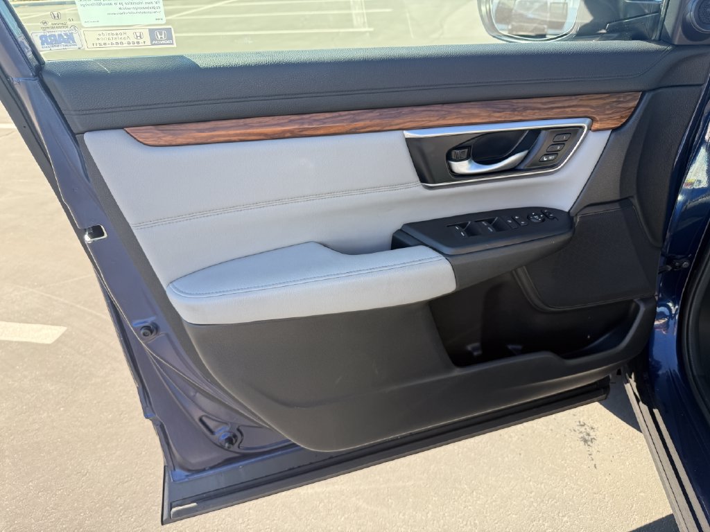 Used 2022 Honda CR-V Touring image 10