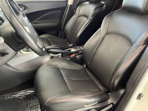 Used 2014 Nissan Juke SL image 10