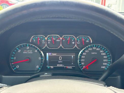 Used 2018 Chevrolet Silverado 1500 LT w/ All Star Edition AWD/4WD image 18