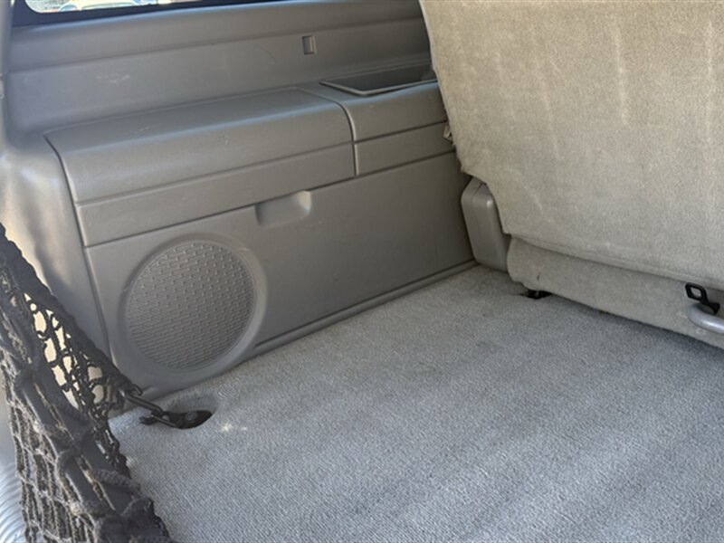 Used 2004 Chevrolet Suburban LS w/ Preferred Equipment Group AWD/4WD image 25