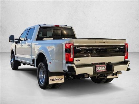 Certified 2026 Ford F350 Platinum AWD/4WD image 7