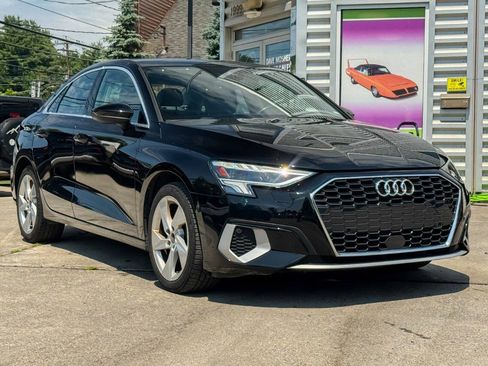Used 2024 Audi A3 2.0T Premium FWD image 1