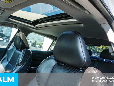 Used 2015 Acura TLX w/ Technology Package FWD image 17