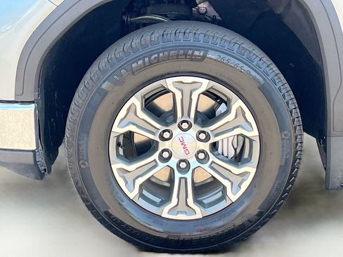 Used 2025 GMC Sierra 1500 SLT RWD image 31