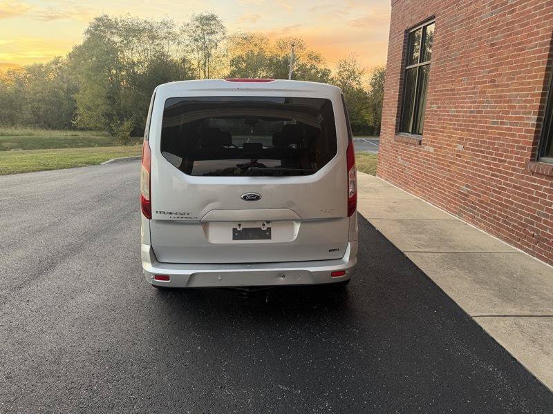 Used 2015 Ford Transit Connect XLT FWD image 4