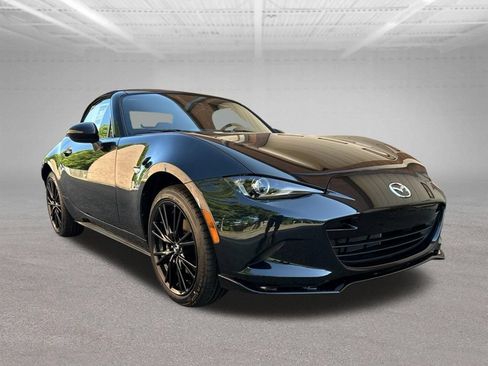 New 2026 MAZDA MX-5 Miata Club RWD image 8
