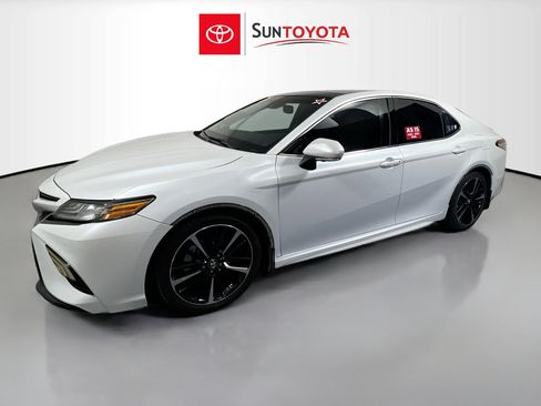 Used 2018 Toyota Camry XSE w/ Audio Package FWD image 9
