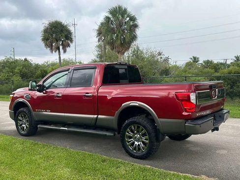 Used 2018 Nissan Titan Platinum Reserve w/ Platinum Utility Package AWD/4WD image 7