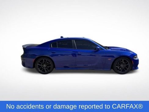 Used 2019 Dodge Charger Scat Pack RWD image 2