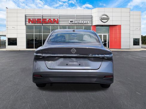 New 2026 Nissan Sentra SV w/ SV Convenience Package FWD image 4