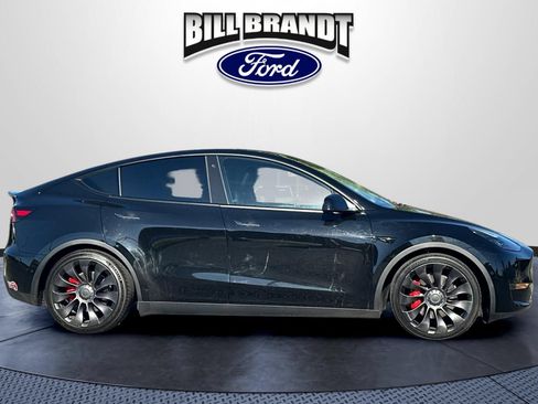 Used 2021 Tesla Model Y Performance AWD/4WD image 2