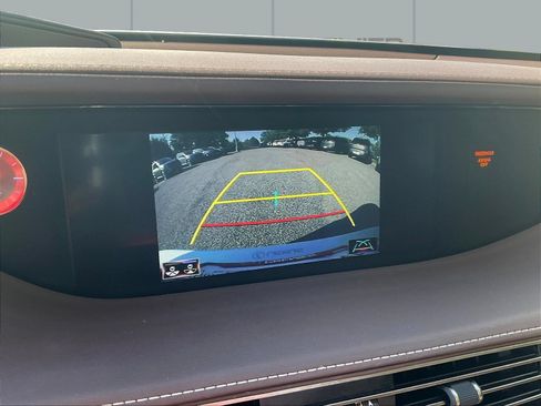 Used 2020 Lexus LS 500 w/ Accessory Package (Z2) RWD image 15