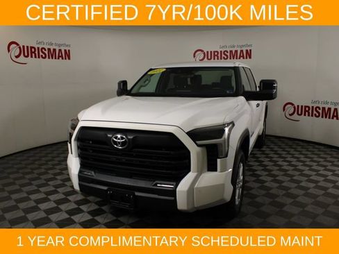 Used 2022 Toyota Tundra SR5 w/ SR5 Convenience Package AWD/4WD image 1