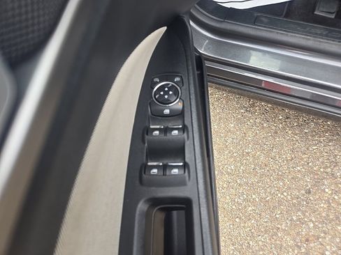 Used 2018 Ford Fusion S image 10