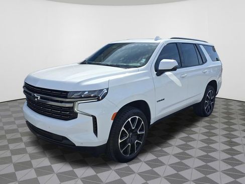 Used 2022 Chevrolet Tahoe RST w/ Luxury Package RWD image 2