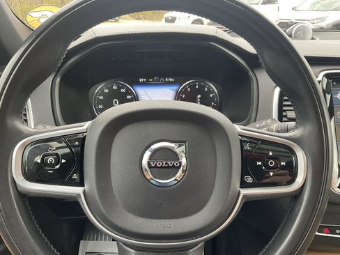 Used 2022 Volvo XC90 T6 Inscription w/ Advanced Package AWD/4WD image 19