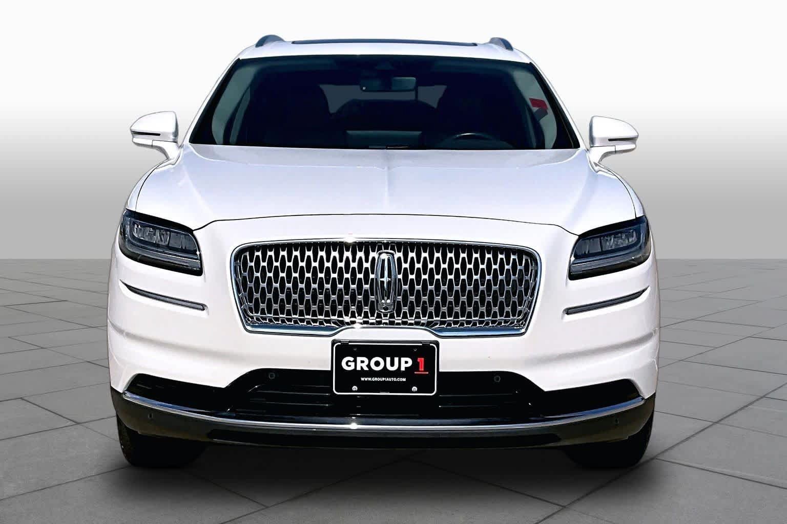 Used 2023 Lincoln Nautilus Reserve w/ Equipment Group 201A AWD/4WD image 4