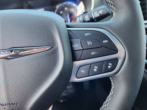 New 2026 Chrysler Voyager LX FWD image 27