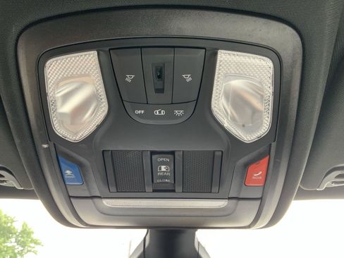 Used 2023 RAM 1500 Big Horn AWD/4WD image 49