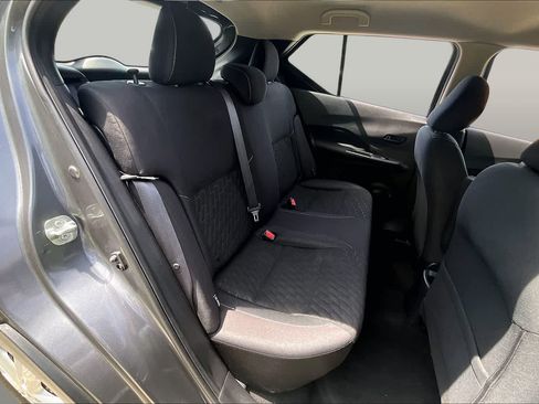 Used 2021 Nissan Kicks S FWD image 21