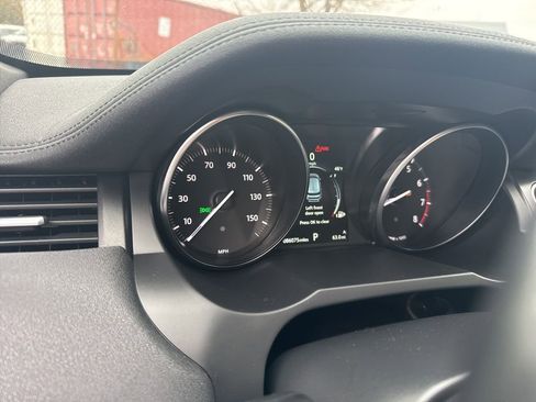 Used 2019 Land Rover Range Rover Evoque Landmark Edition image 13