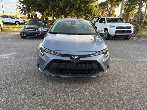 Used 2022 Toyota Corolla LE FWD image 8