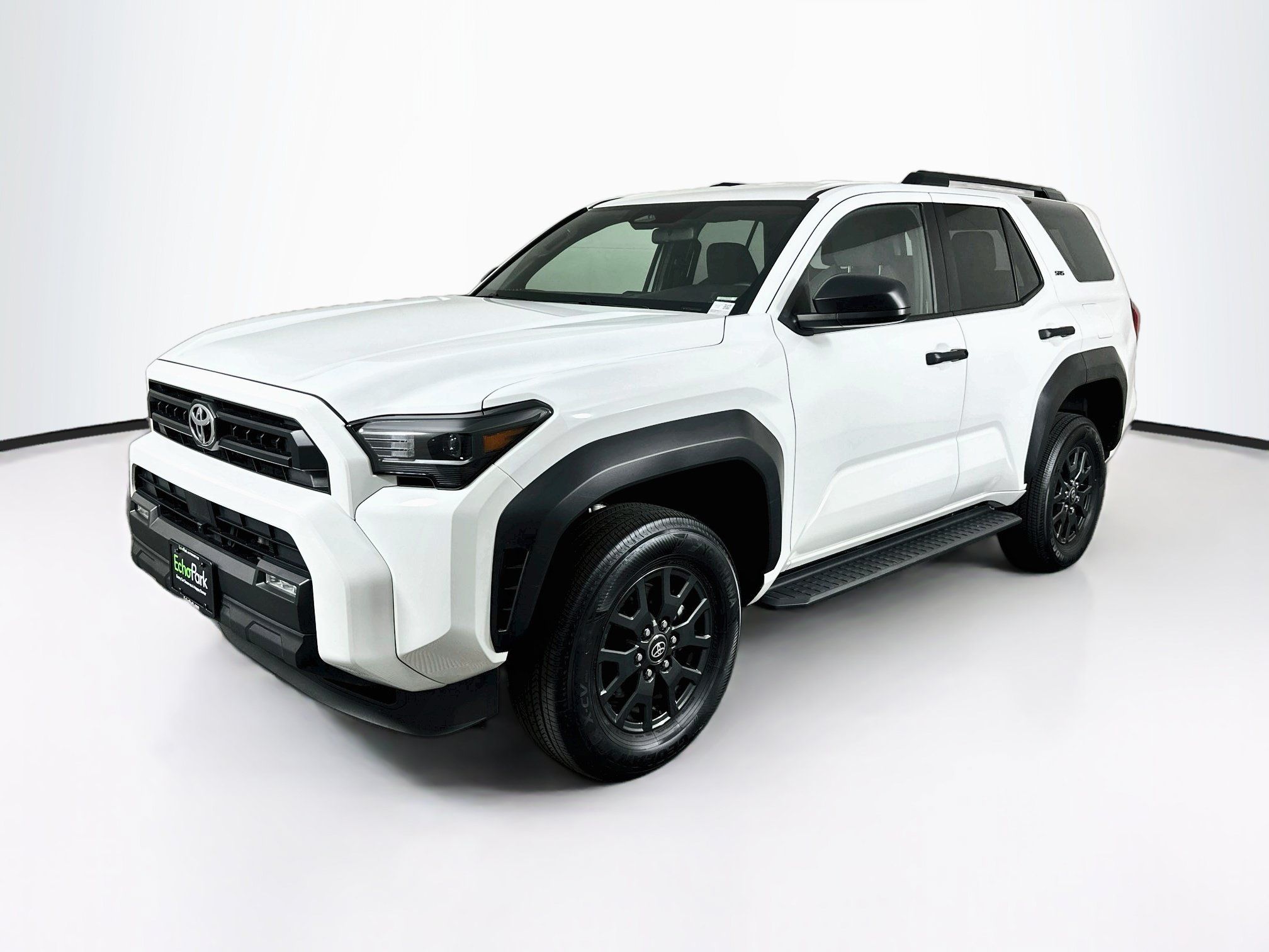 Used 2025 Toyota 4Runner SR5 AWD/4WD image 3