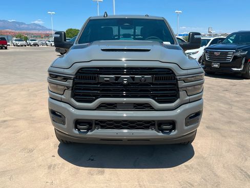 New 2026 RAM 3500 Laramie AWD/4WD image 8