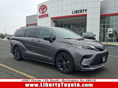Used 2021 Toyota Sienna XSE w/ XSE Plus Package