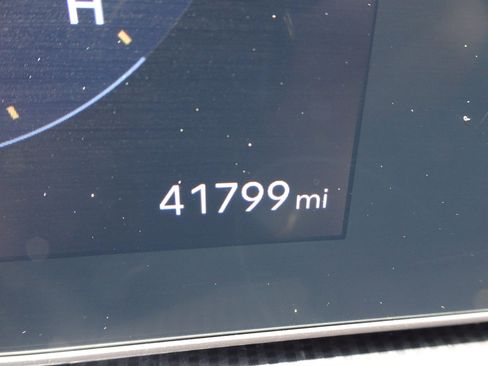 Used 2024 Hyundai Santa Fe Calligraphy image 23