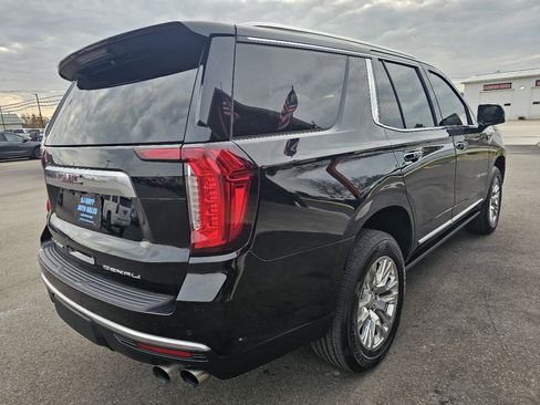 Used 2021 GMC Yukon Denali w/ Denali Premium Package image 4