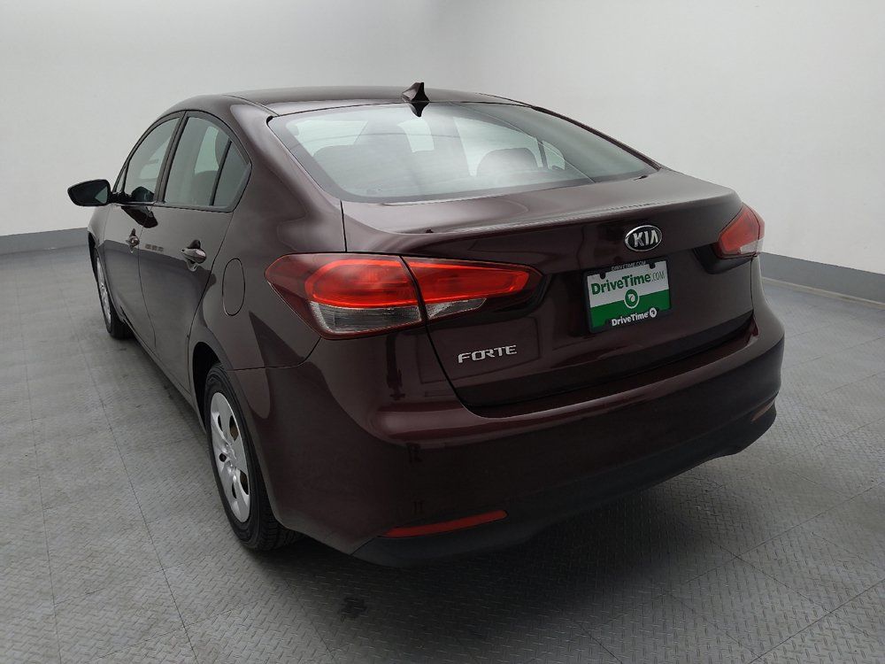Used 2017 Kia Forte LX FWD image 6