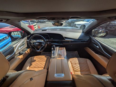 Used 2022 Cadillac Escalade ESV Sport w/ Touring Package AWD/4WD image 10