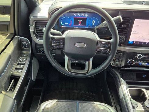 Used 2025 Ford F350 Platinum w/ FX4 Off-Road Package AWD/4WD image 14