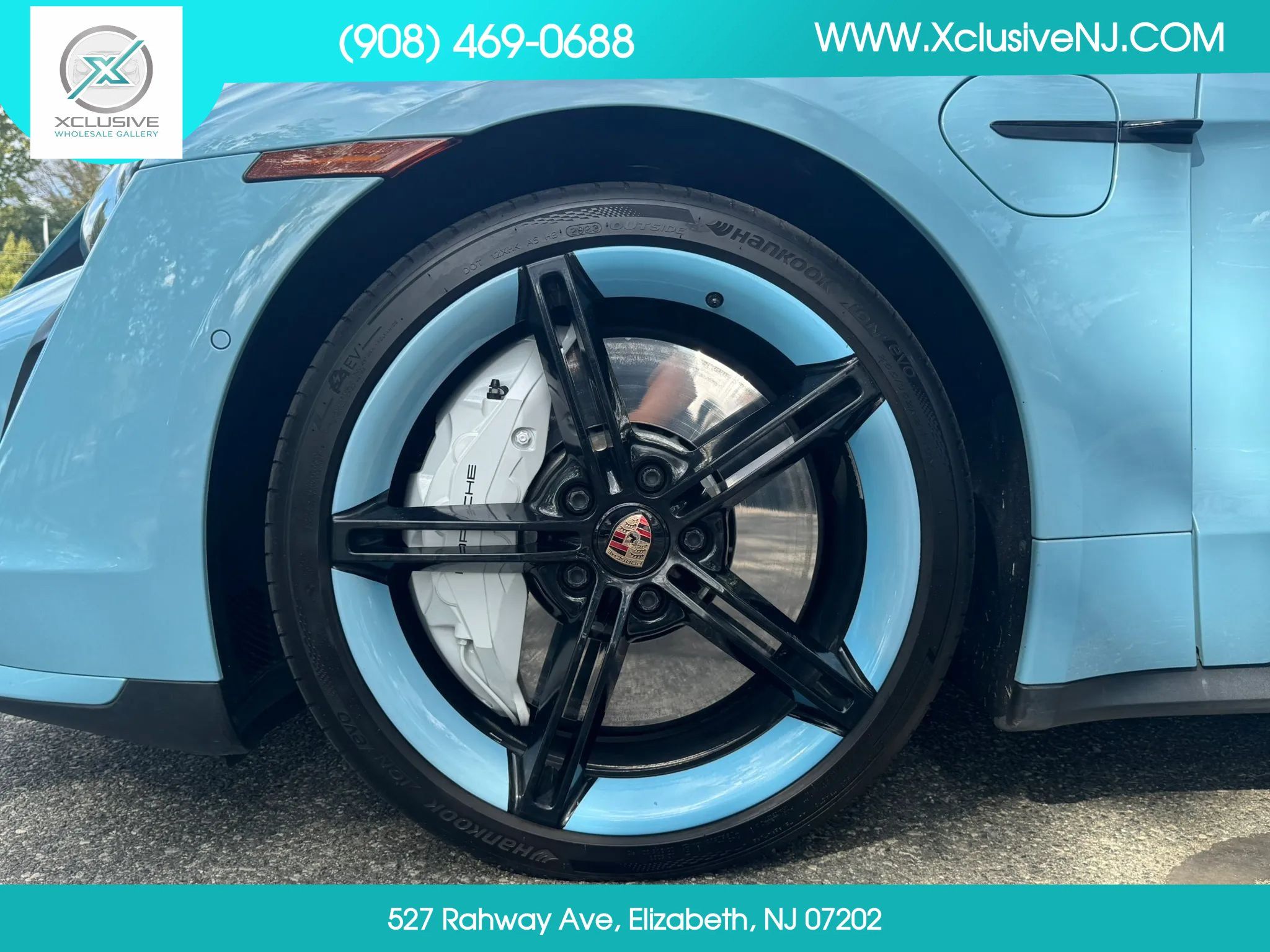 Used 2020 Porsche Taycan Turbo w/ Premium Package AWD/4WD image 34
