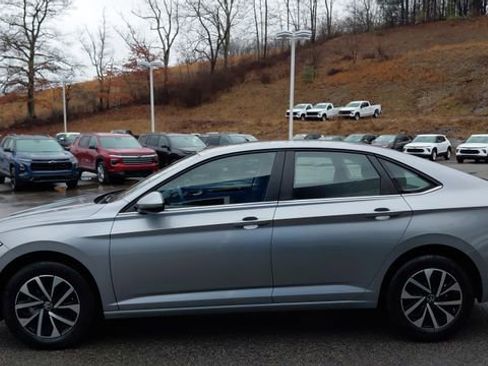 Used 2024 Volkswagen Jetta S image 7