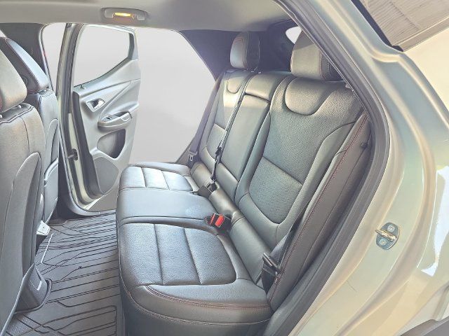 Used 2023 Chevrolet Bolt EUV Premier w/ Sun & Sound Package FWD image 36