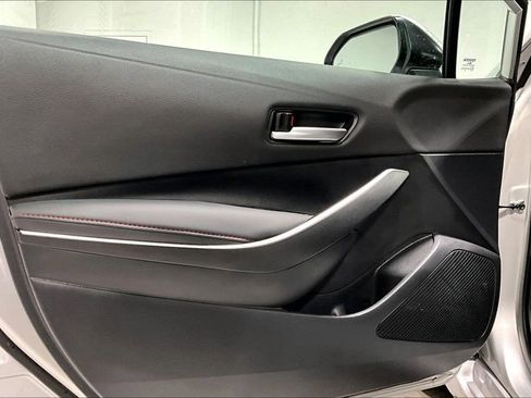 Used 2025 Toyota Corolla SE image 20