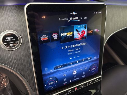 Used 2025 Mercedes-Benz C 300 C 300 image 25