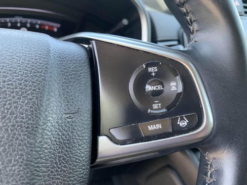 Used 2018 Honda CR-V Touring image 14