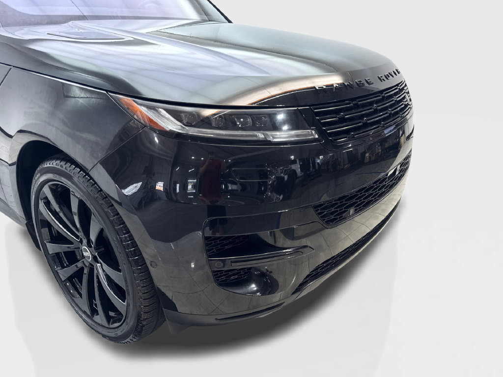 Used 2023 Land Rover Range Rover Sport SE AWD/4WD image 19
