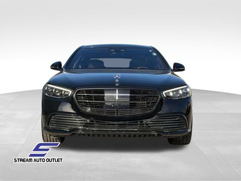 Used 2022 Mercedes-Benz S 500 4MATIC image 2