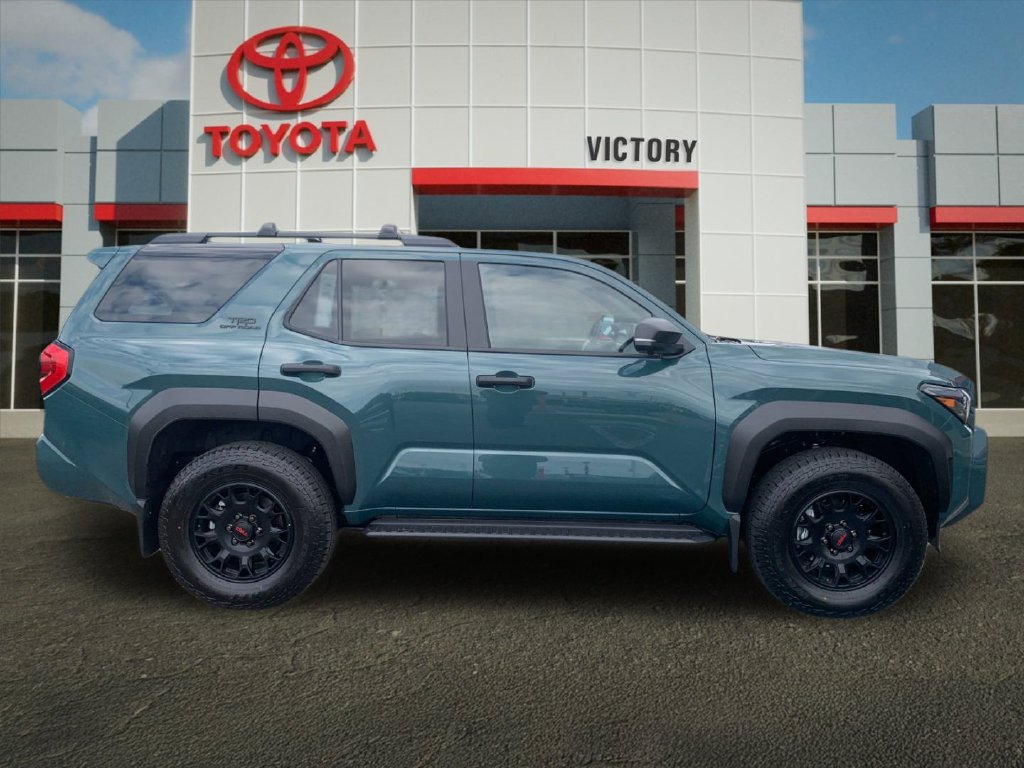 New 2026 Toyota 4Runner TRD Off-Road Premium w/ Tow Technology Package AWD/4WD image 2