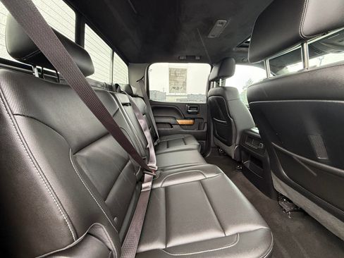 Used 2015 Chevrolet Silverado 2500 LTZ w/ Duramax Plus Package AWD/4WD image 10